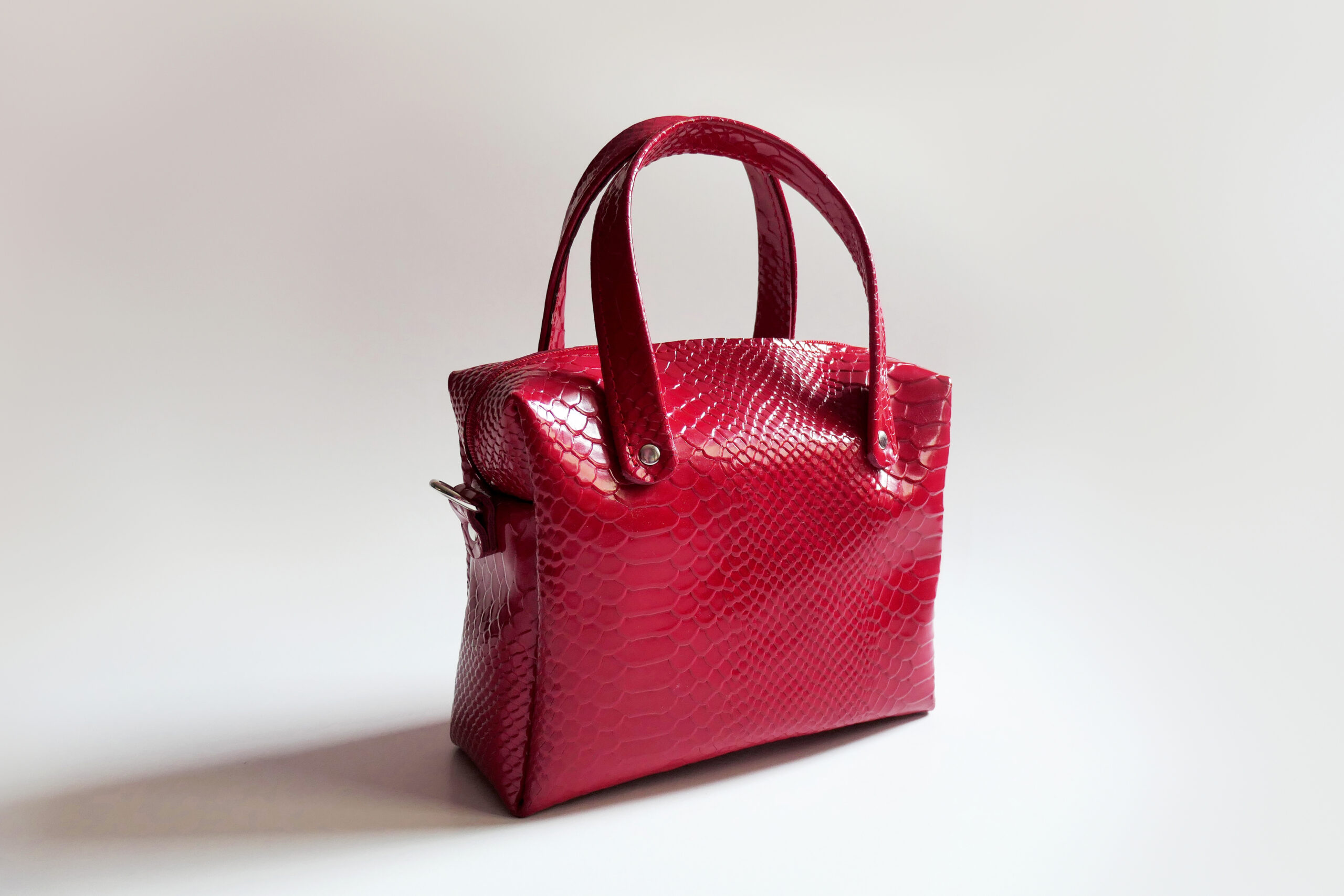 Torebka damska Big PuffBag czerwona ze skóry naturalnej - obrazek 4